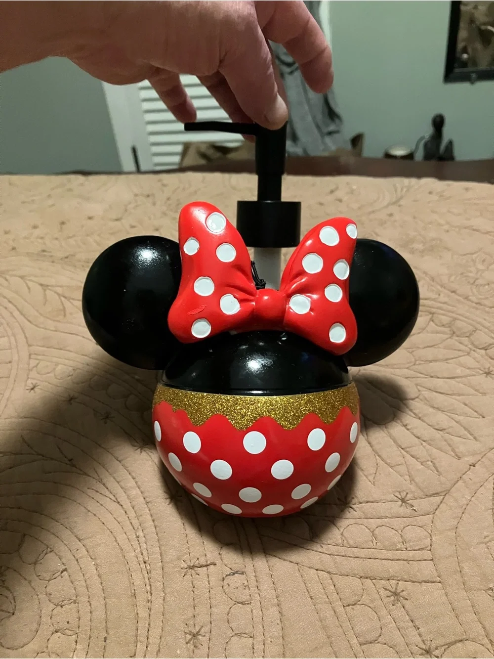 NWT Minnie Mouse Glitter Red Polka Dot Soap Or Lotion Dispenser